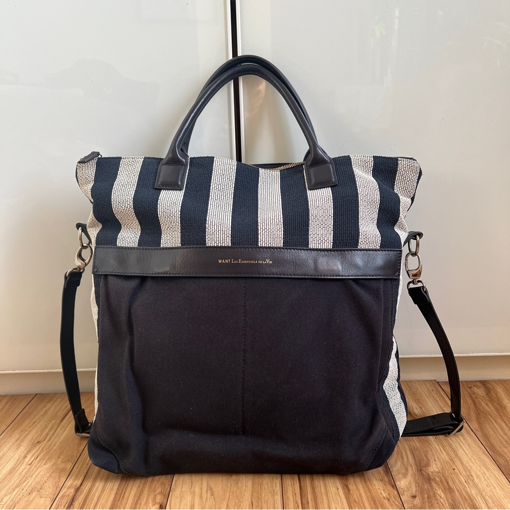 Want Les Essentials Bag